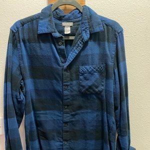 Plaid flannel - navy and black